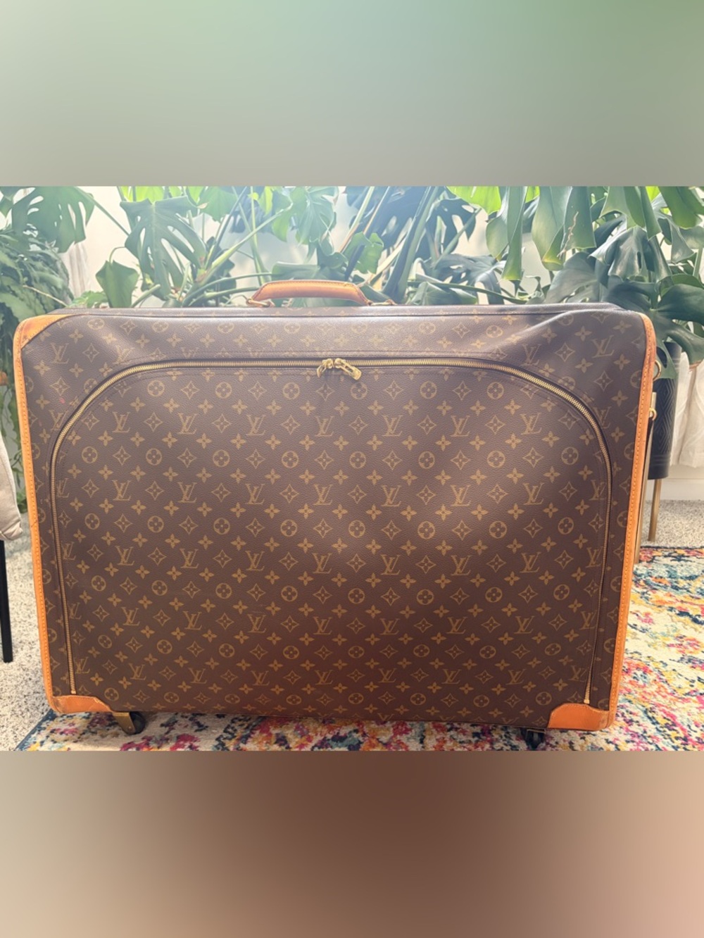 Authentic Louis Vuitton Monogram Pullman suitcase